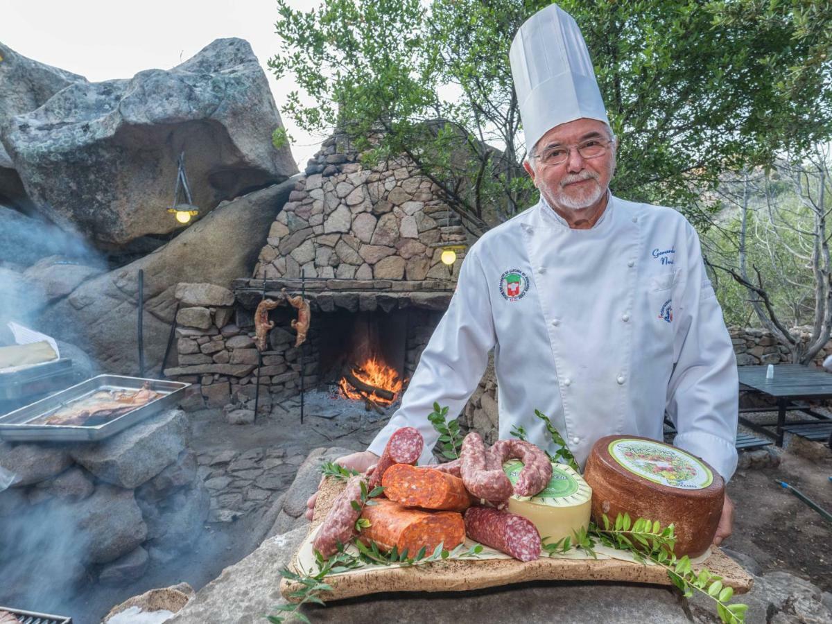 Hotel Rocce Sarde San Pantaleo Luaran gambar