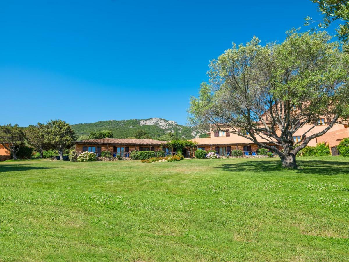 Hotel Rocce Sarde San Pantaleo Luaran gambar